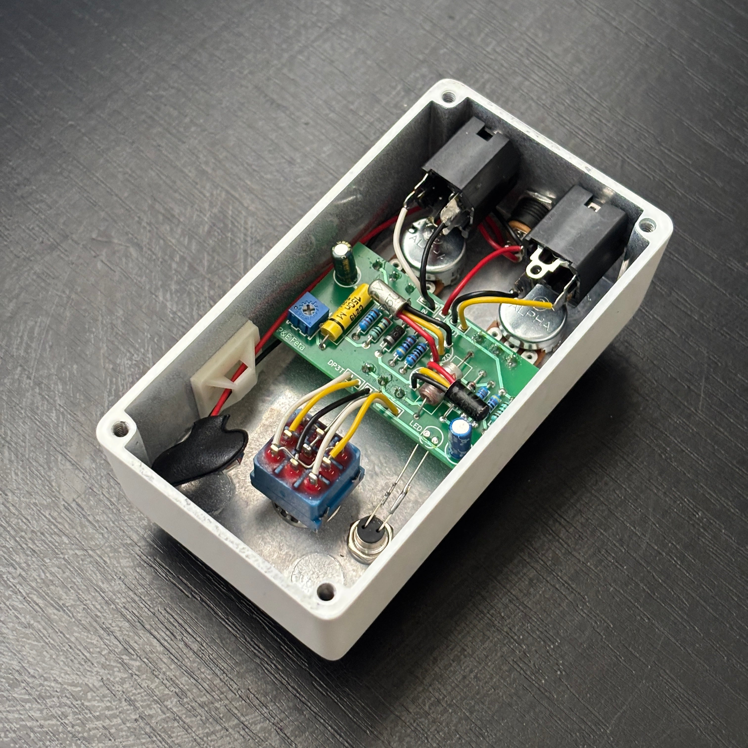 Feta - Germanium Vox Tone Bender V828 Fuzz – Pause&Effects