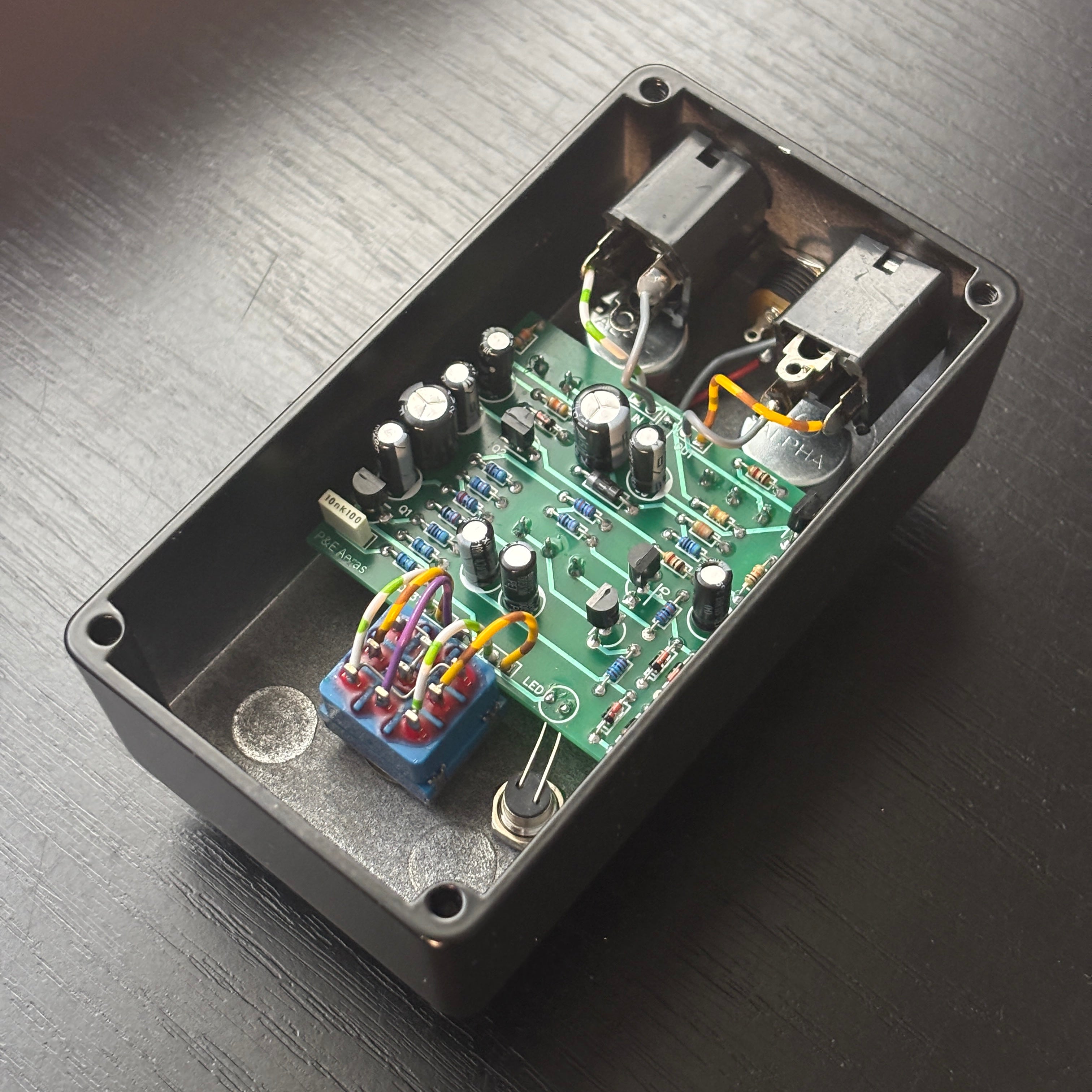 bass octave pedal Aeras