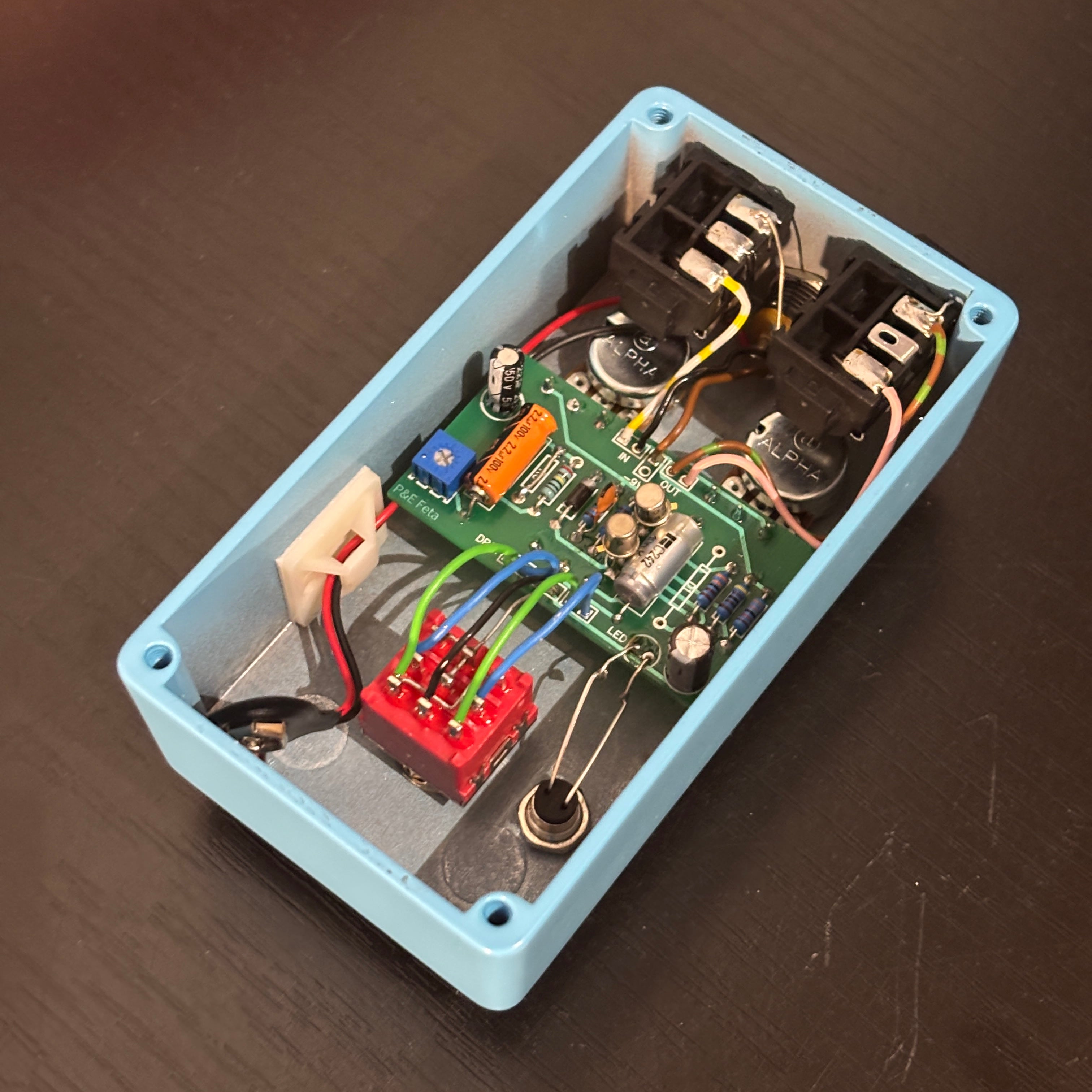 Faros - Visage en silicone duveteux