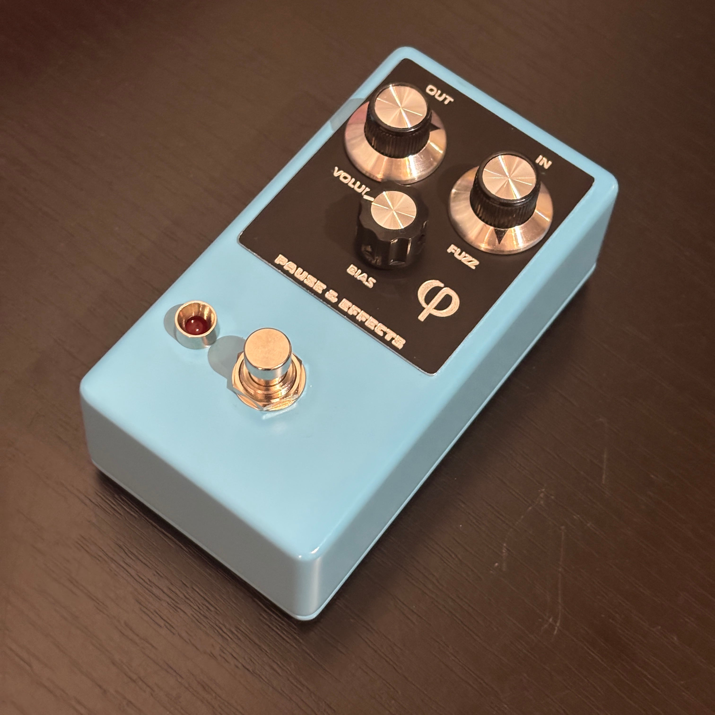 Faros - Visage en silicone duveteux